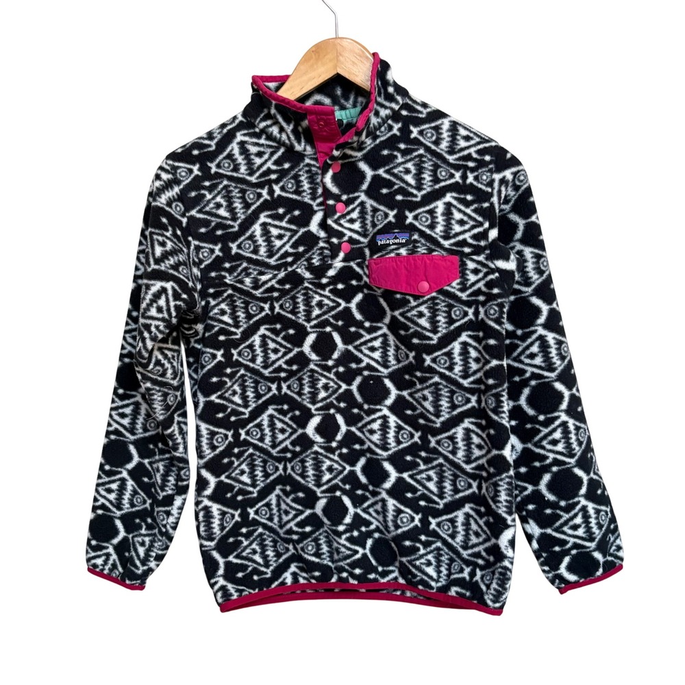 Patagonia Synchilla Snap-T Fleece Pullover Women XS Black White Tribal Fish